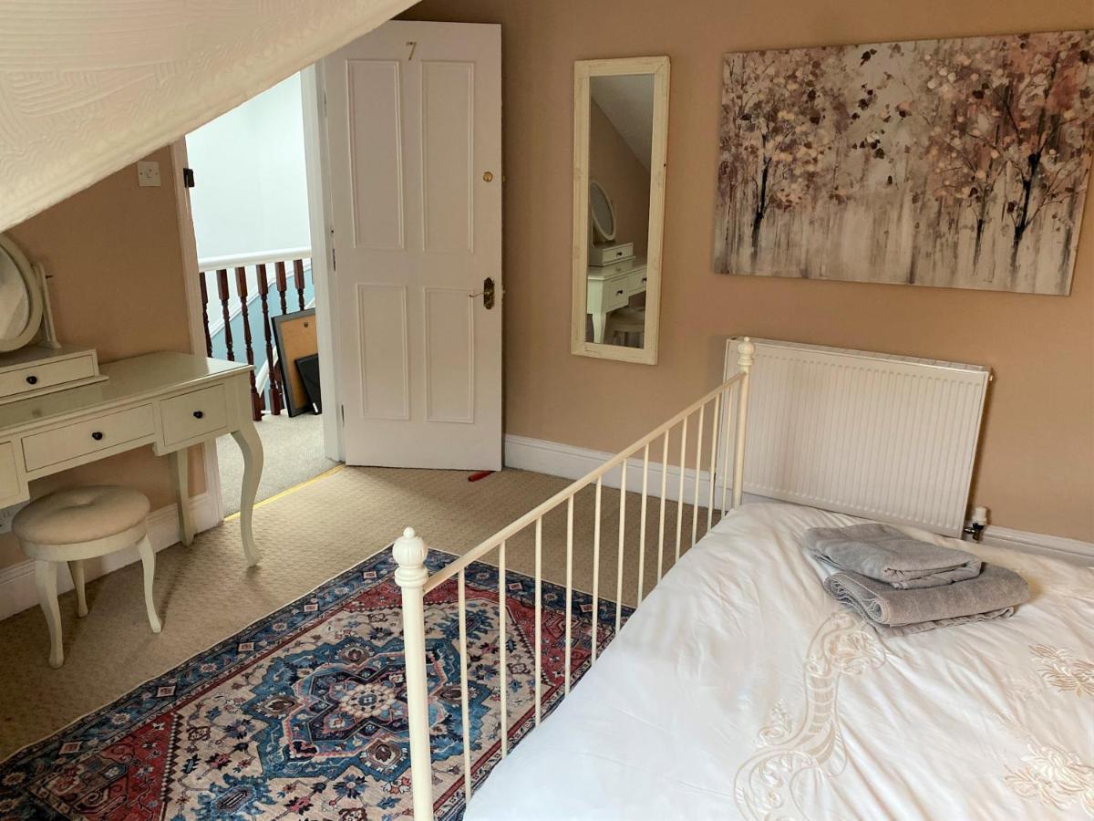 Villa With Park Views Close To Liverpool Centre Екстер'єр фото